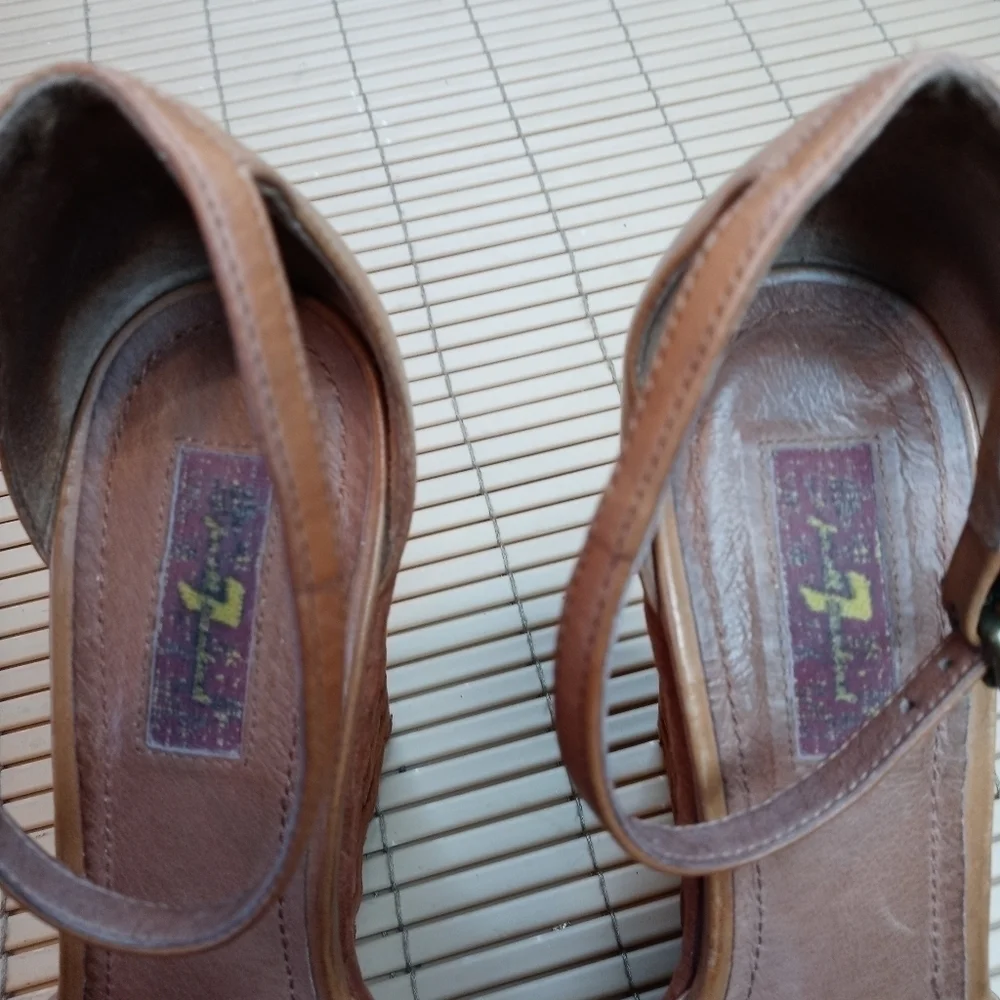 Seven For All Mankind Womens Brown woven leather  platform Shoes Size 9M 310pem